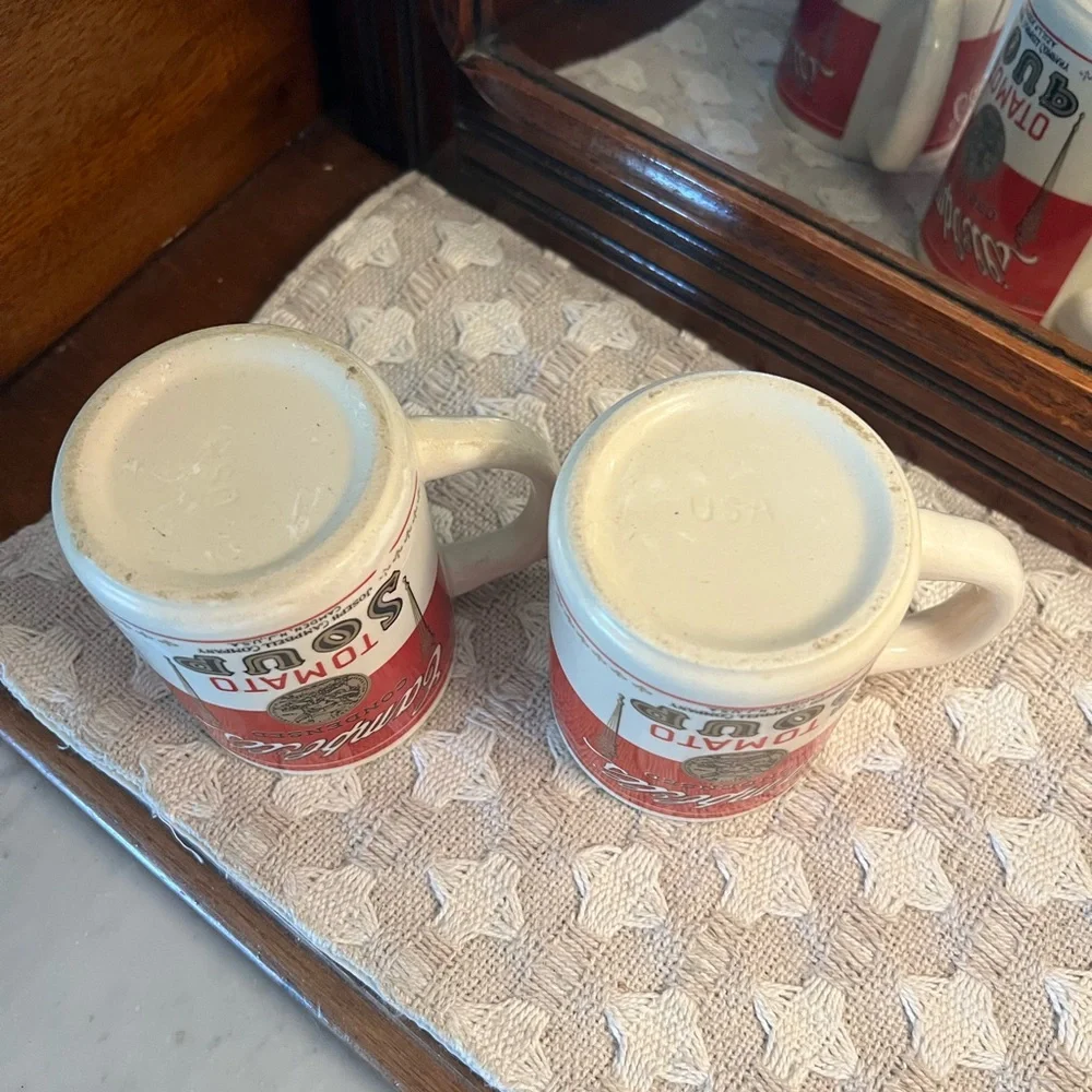 CAMPBELL'S *Vintage* Tomato Soup Ceramic Coffee Mugs White Red Gold‎ Made in USA